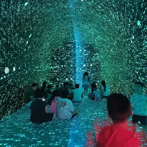 X space time city ha noi